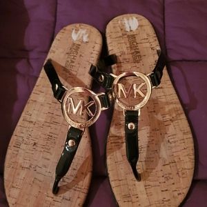 Mk sandals